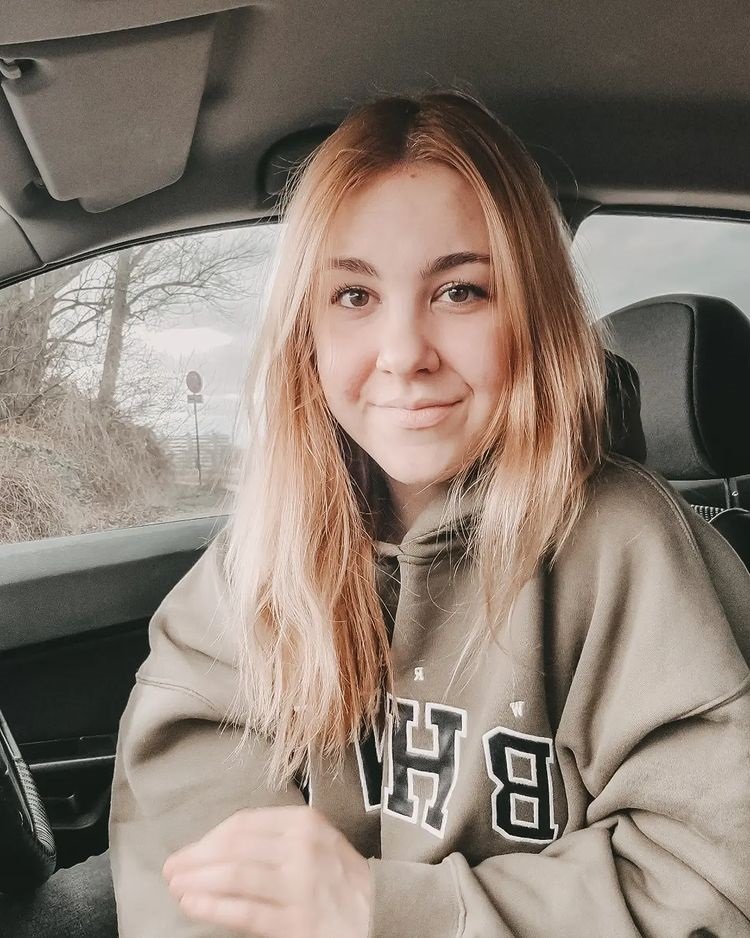 ViviDee from Dorset,United Kingdom