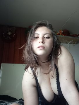 FoxxyLannah from Surrey,United Kingdom