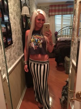 crushableConnie from City of Edinburgh,United Kingdom