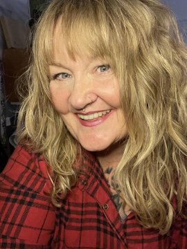 sAusaGeL0ver from City of Edinburgh,United Kingdom